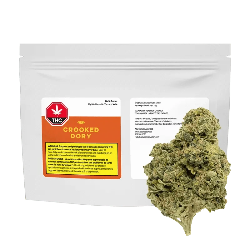 Front view of the Garlic Fumez packaging with warning labels, displaying a dark background and bold white text.