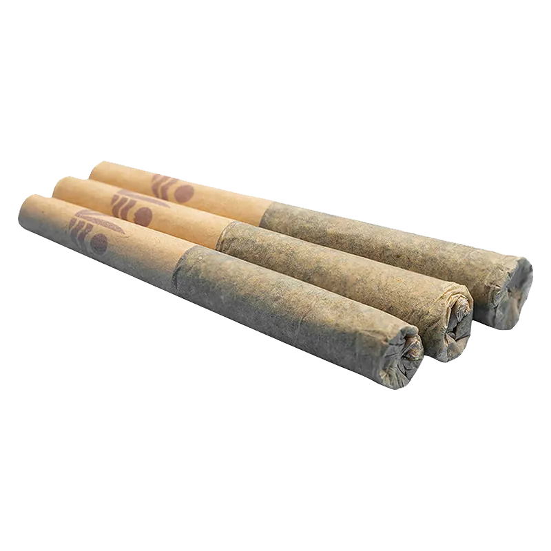 Angled close-up of three rolled joints arranged parallel on a white background, labeled Tropic Thunder PR 3 x 0.5 g.