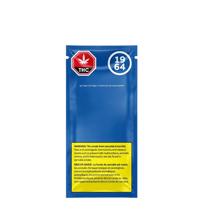 Close-up of the Blue Dream FSE Resin Vape Cartridge packaging with bold text on a dark background.