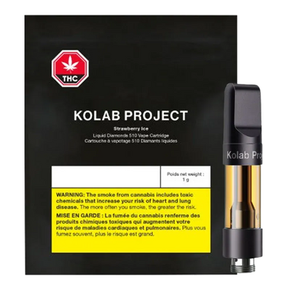 Black-front box labeled "KOLAB PROJECT" with a yellow health warning on the left and a right-side close-up of the Strawberry Ice Diamonds Vape Cartridge showing its black mouthpiece and amber cartridge.