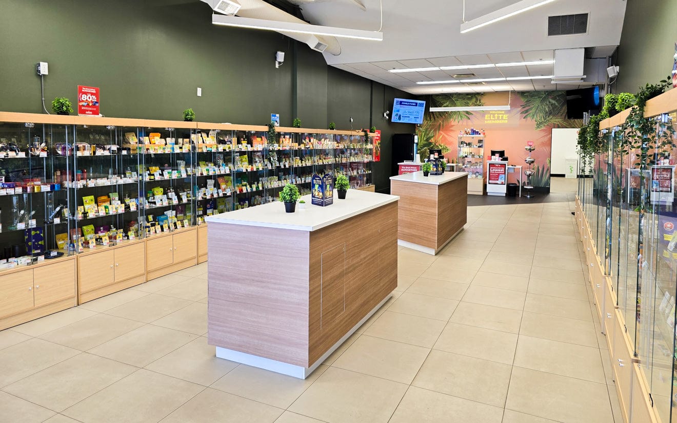 Saskatoon 20 St Cannabis Store 