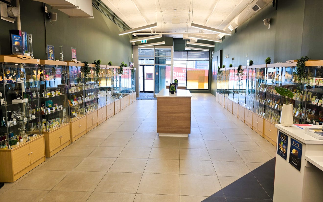 Saskatoon 20 St Cannabis Store 