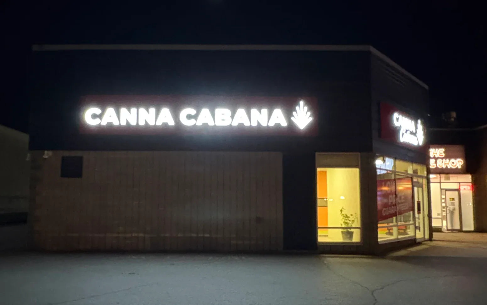 LINDSAY Cannabis Store 