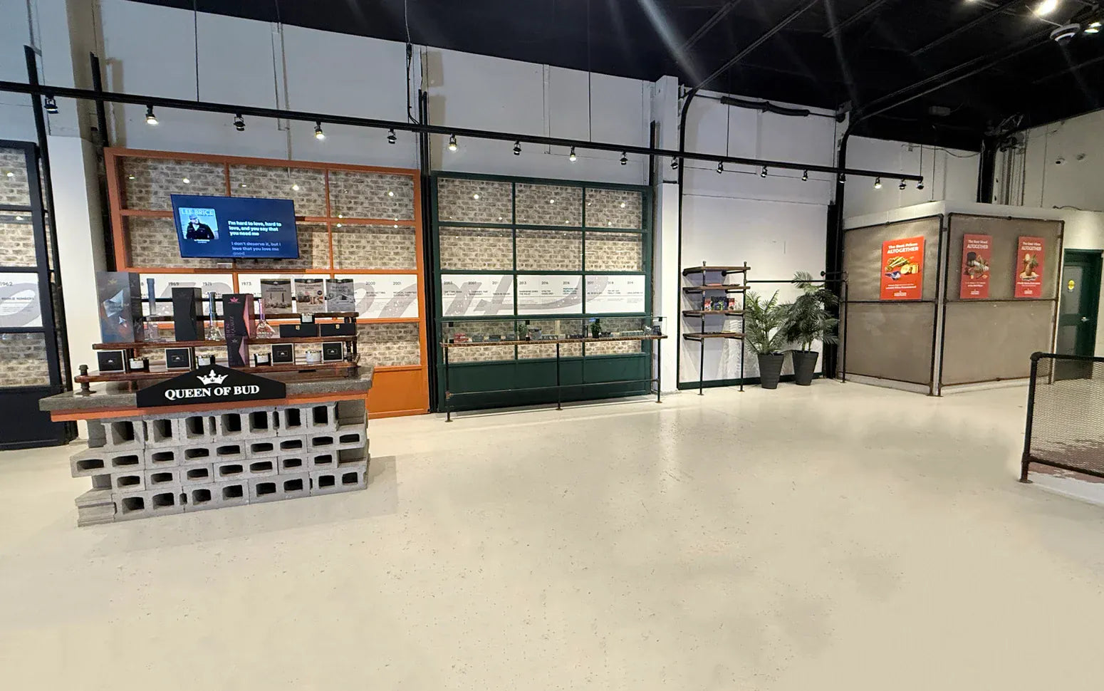 LINDSAY Cannabis Store 