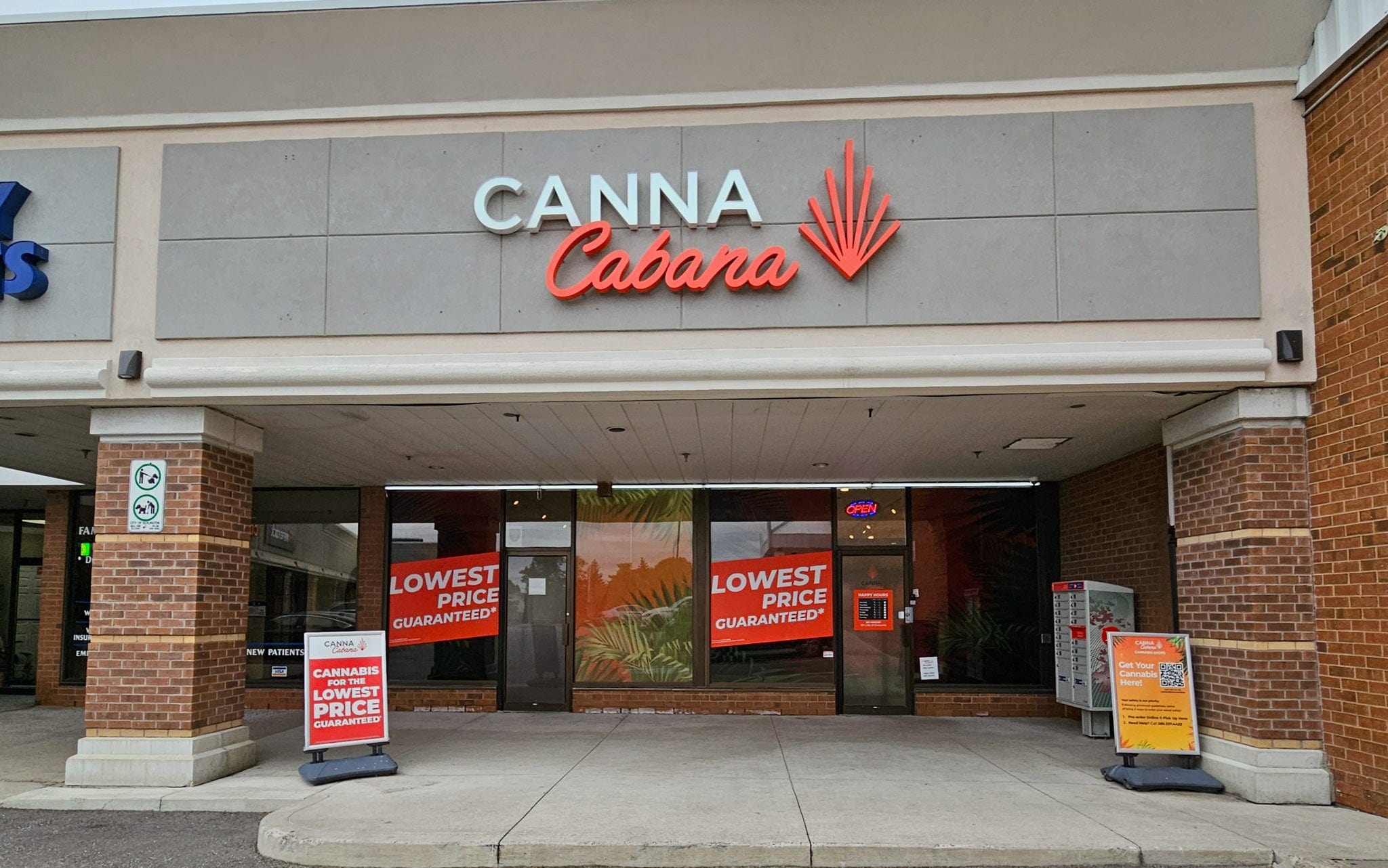 Burlington - Guelph Line Cannabis Store 