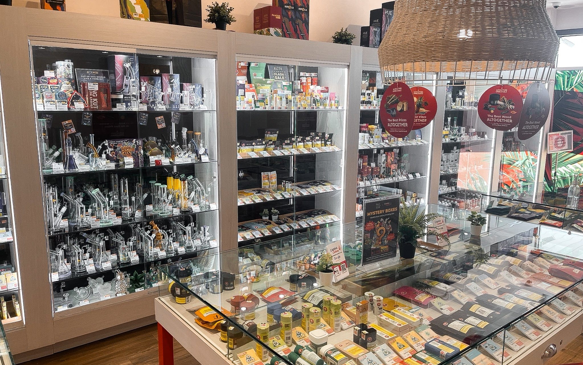 Burlington – Upper Middle Cannabis Store 