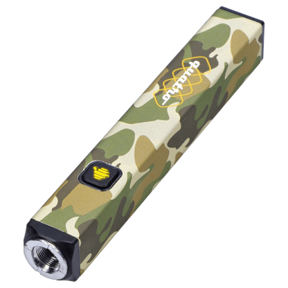 Angled close-up of the camo HoneyStick Quatro Variable Voltage Vape Camo showing its hexagonal mouthpiece, textured camouflage finish, and yellow logo button.