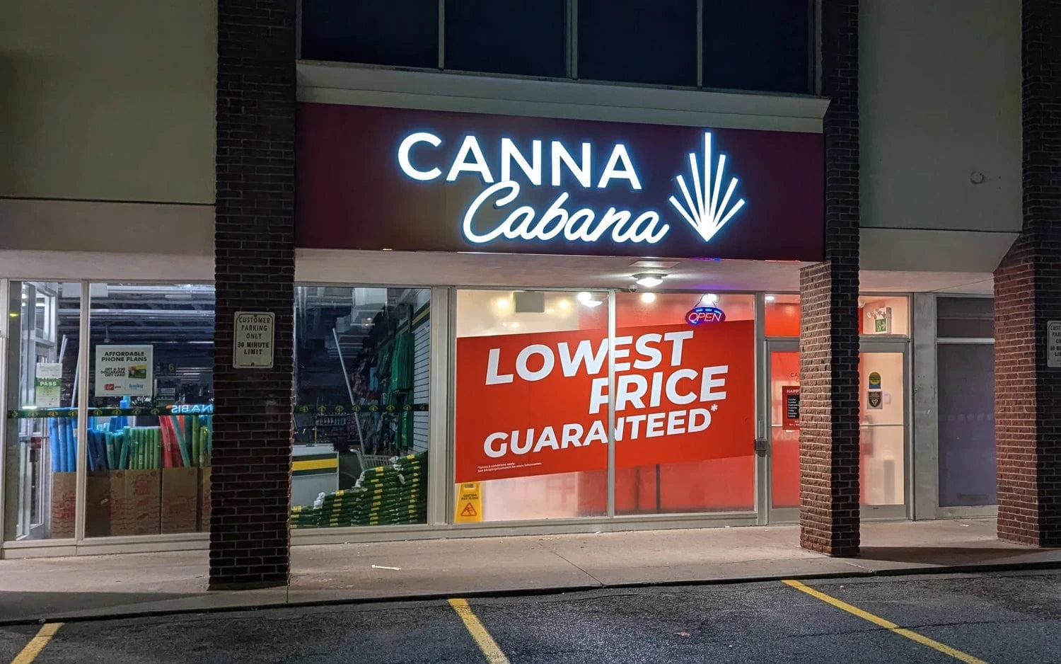 Main St. Hamilton Cannabis Store 