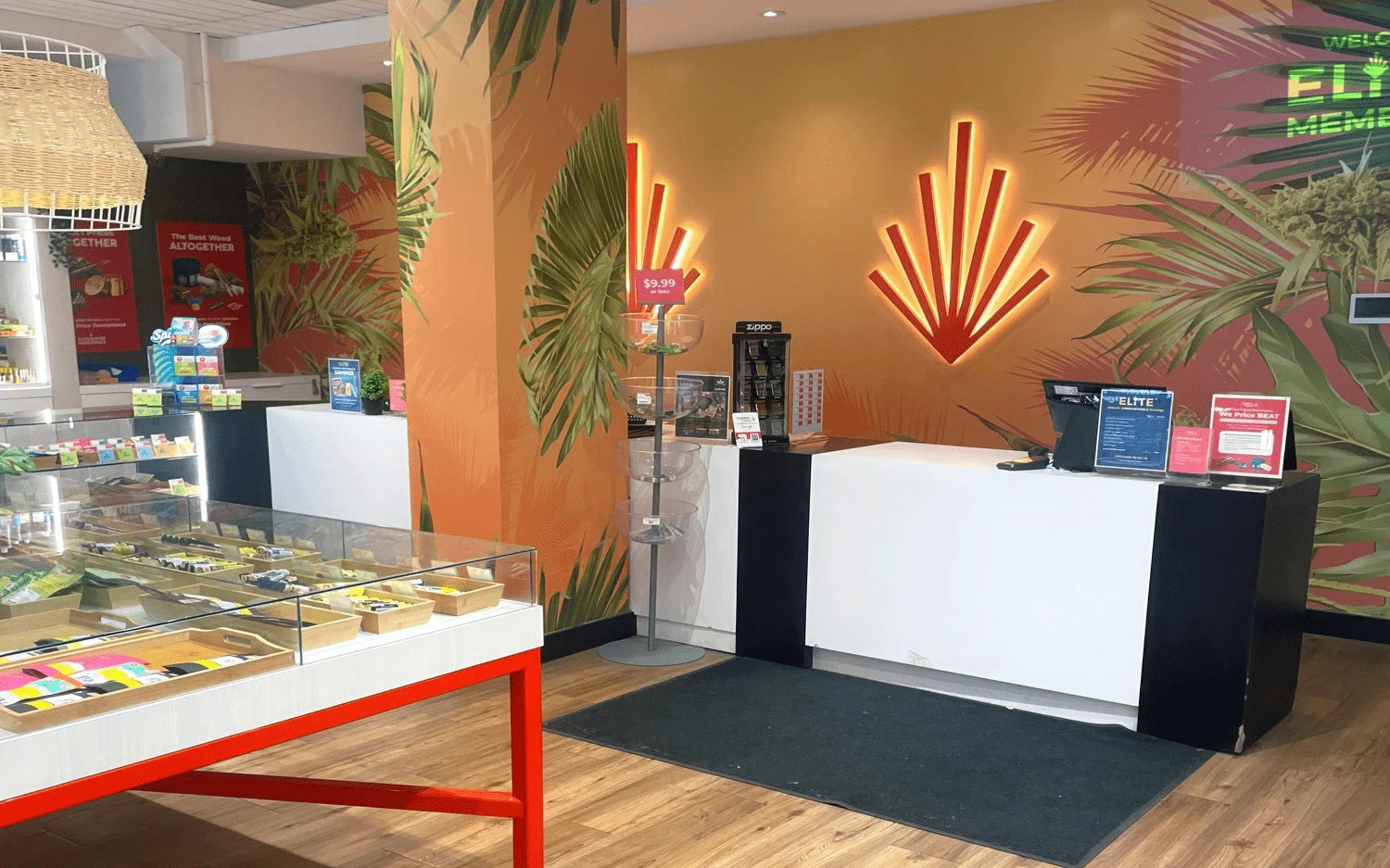 Toronto – Parliament Cannabis Store 