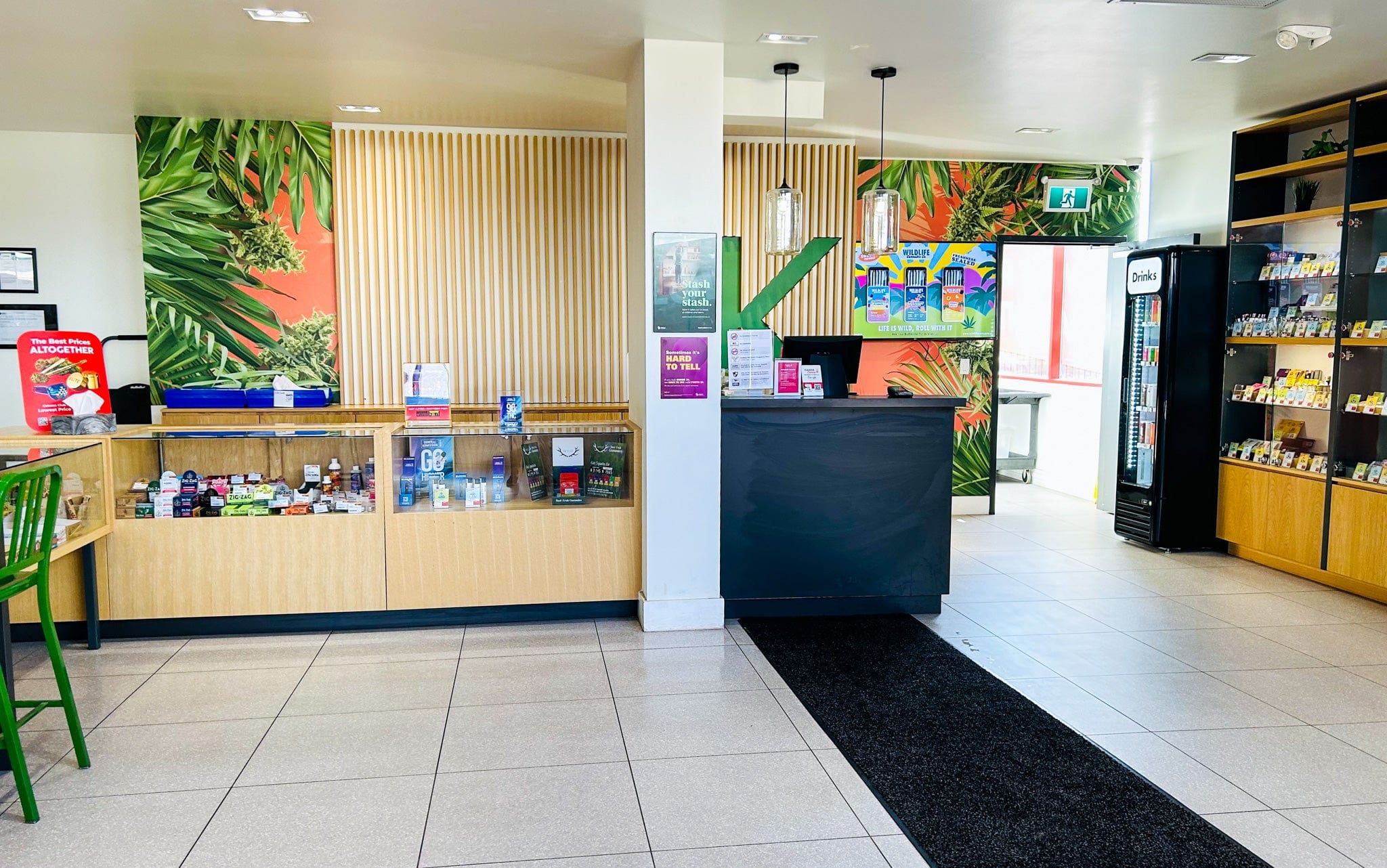 Medicine Hat - Dunmore Cannabis Store 