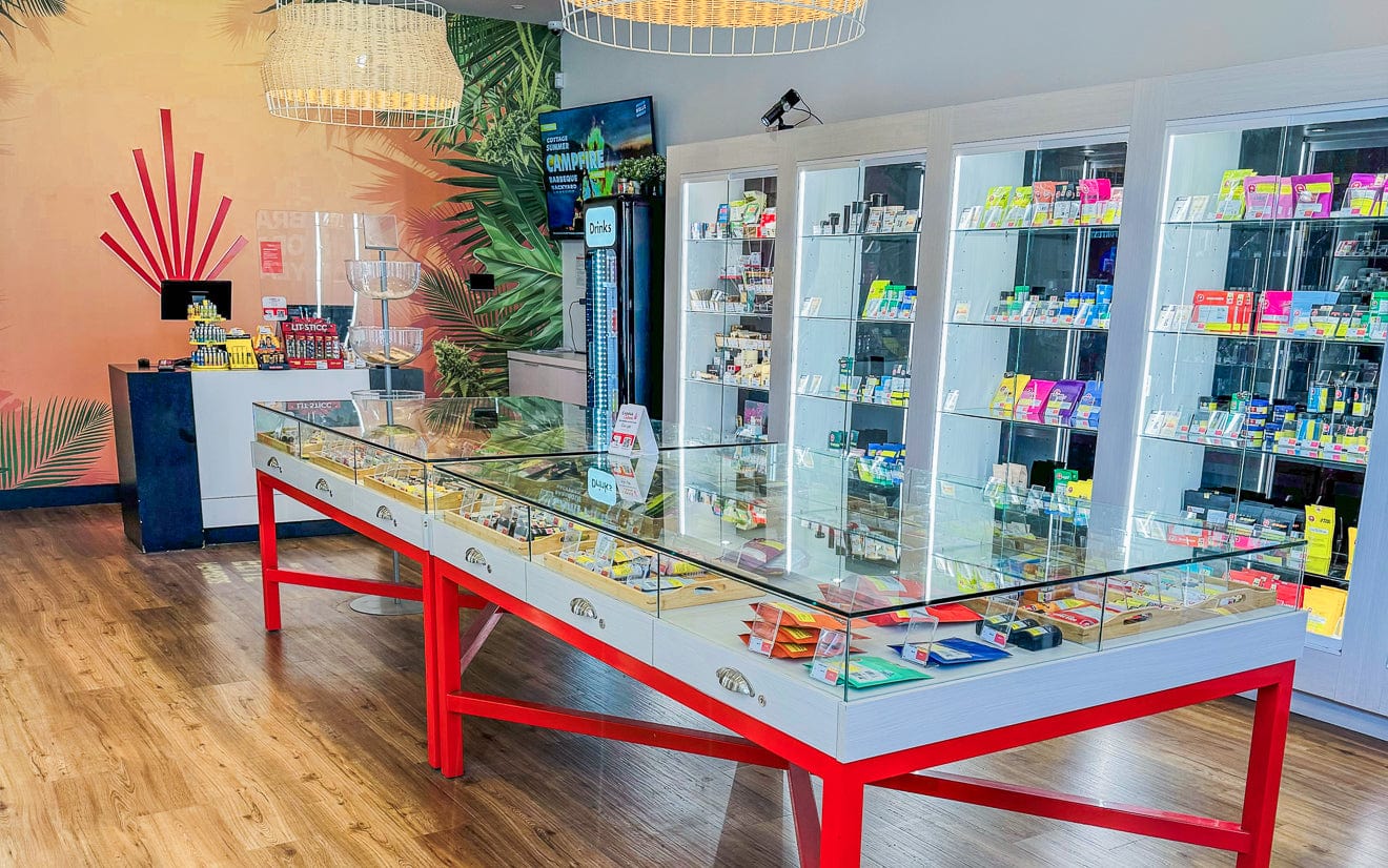 Guelph - Silvercreek Cannabis Store 