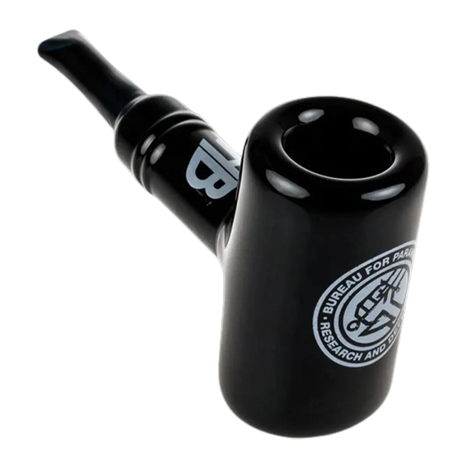 Angled close-up of the Hellboy Paranormal Sherlock Pfeife - Schwarz - 5 Zoll showing its glossy black bowl, short stem, and white circular emblem.