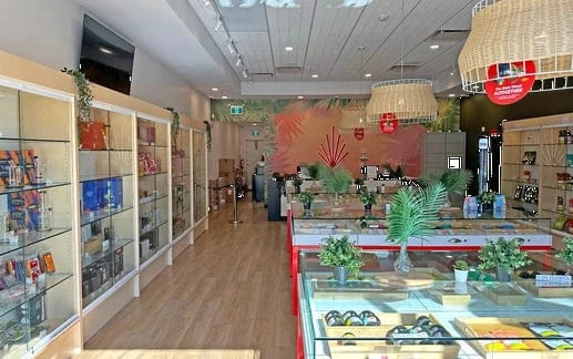 Kamloops - Hillside Cannabis Store 