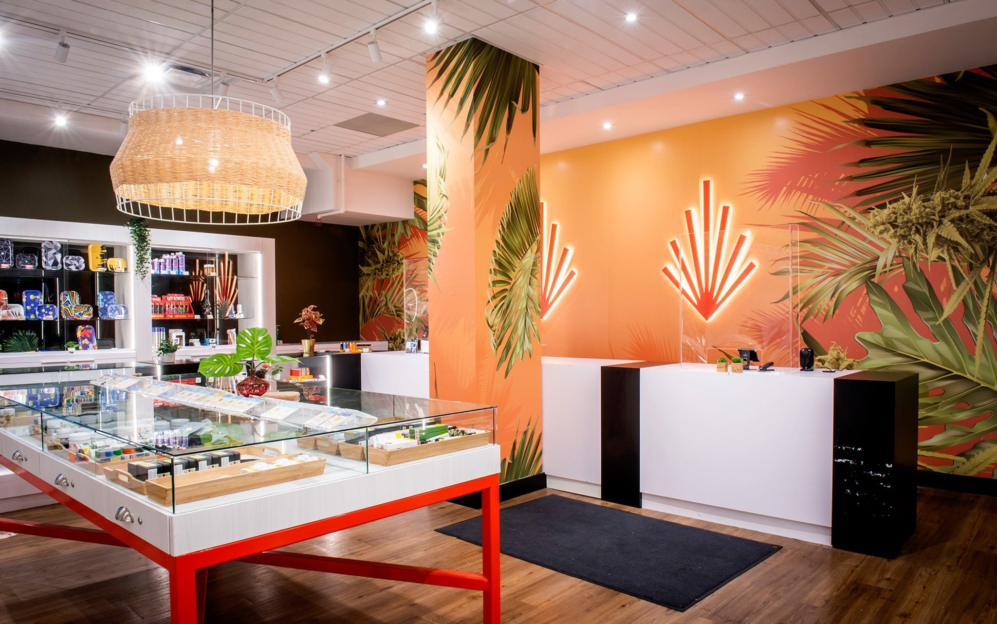 Toronto – Parliament Cannabis Store 