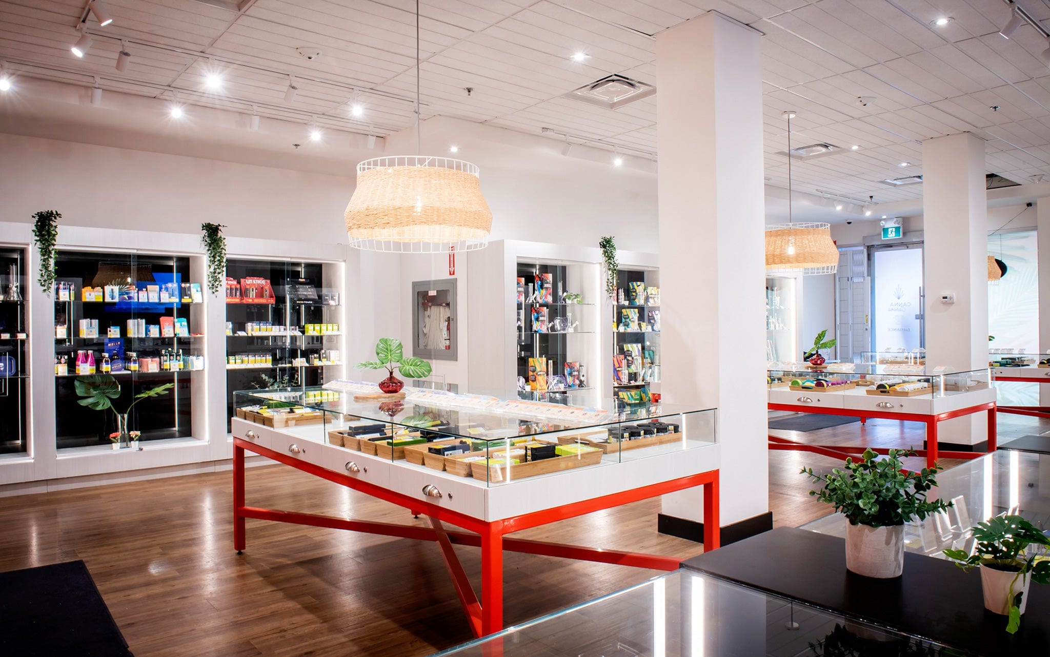 Toronto – Parliament Cannabis Store 