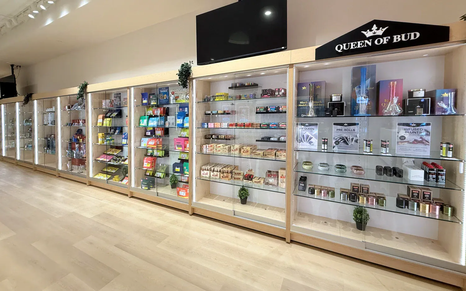 2000 Eglinton Cannabis Store 