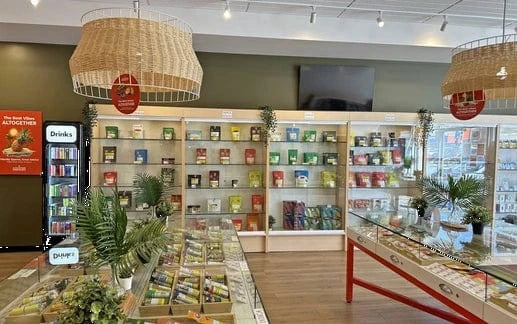 Kamloops - Hillside Cannabis Store 