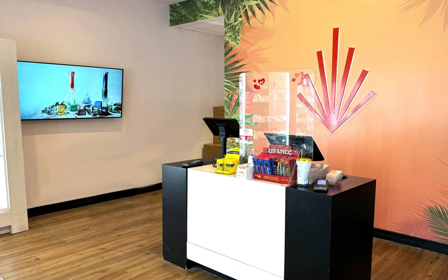 Guelph - Silvercreek Cannabis Store 